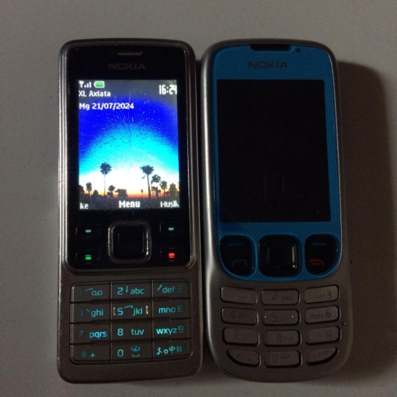Nokia 6300 jadul original plus nokia 6303 classic