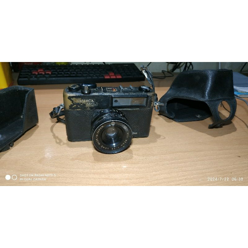 yashica mg-1