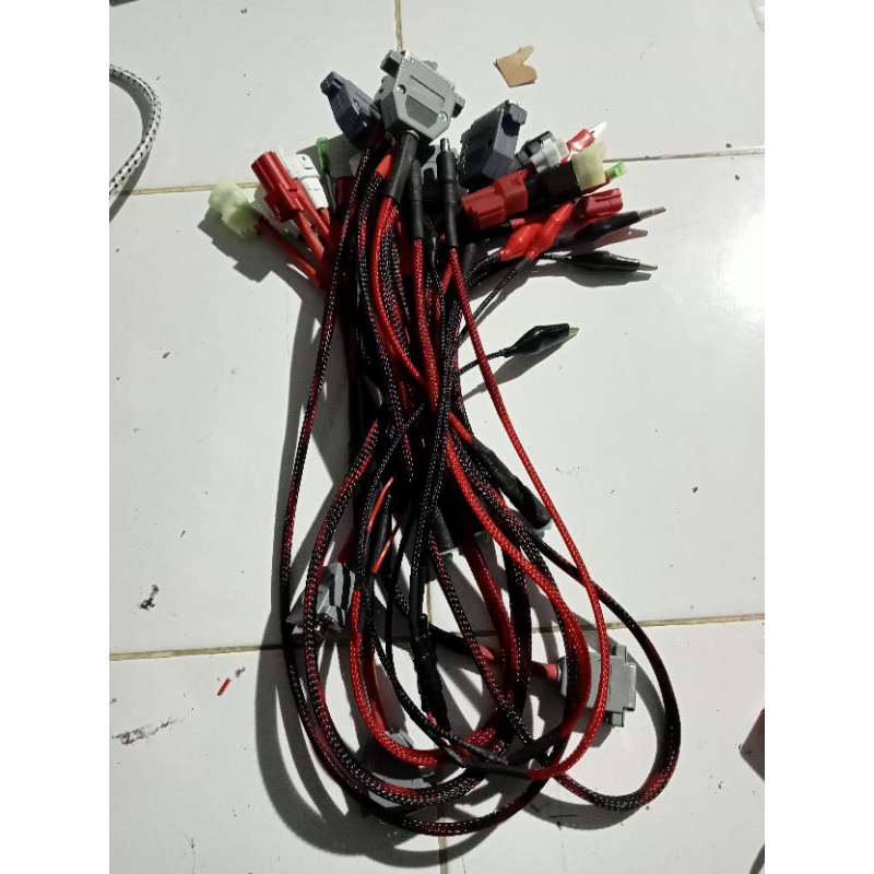 kabel utama dan kabel dlc multifungsi mst.jdiag