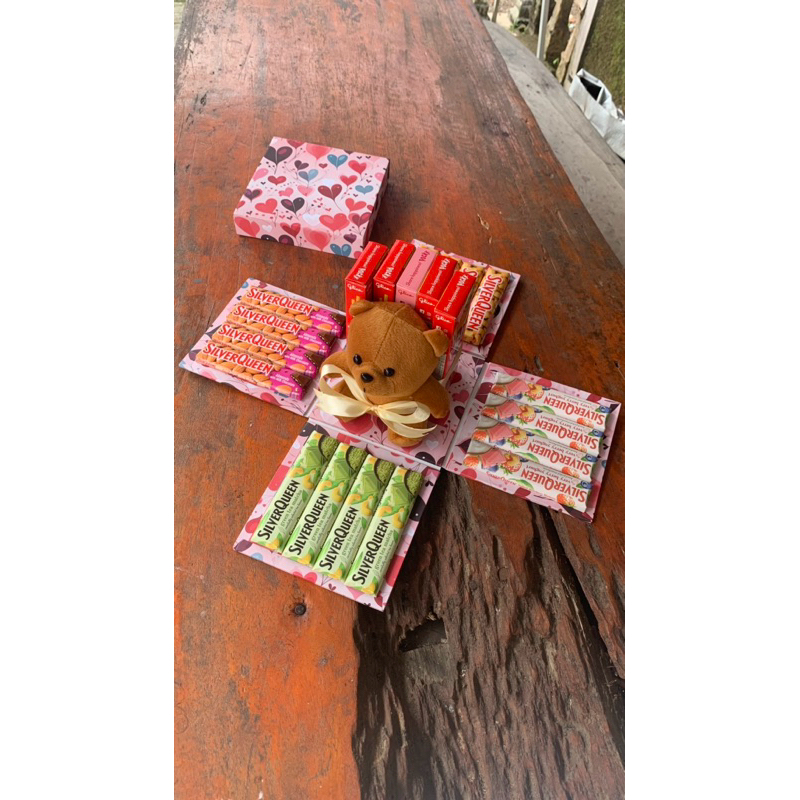 

Xmaster Surprise Gift Box Cokelat Silverqueen Boneka Tedy Bear