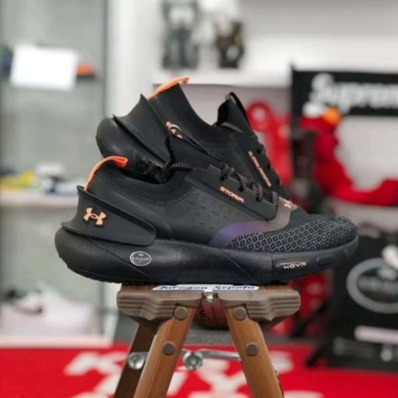 Under Armour HOVR Phantom 3 Storm