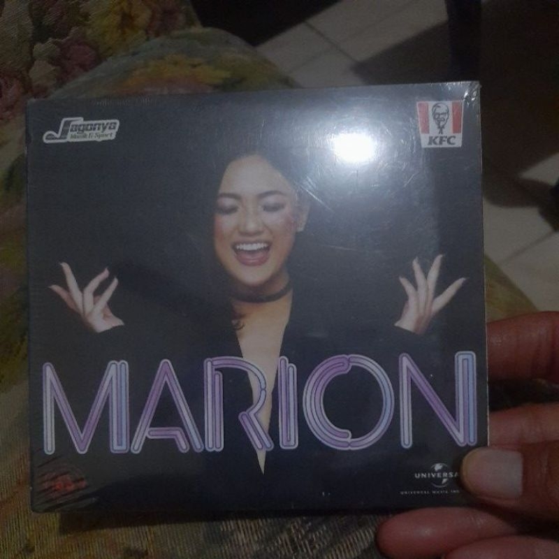 cd musik marion jola segelan keluaran KFC (CD529)