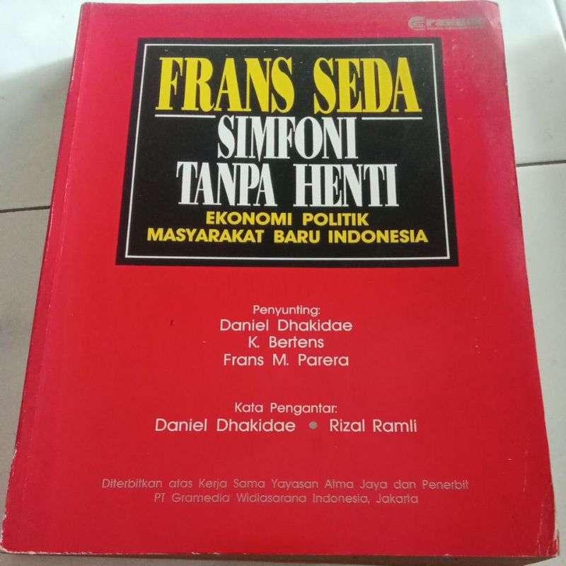 buku simfoni tanpa henti by frans seda