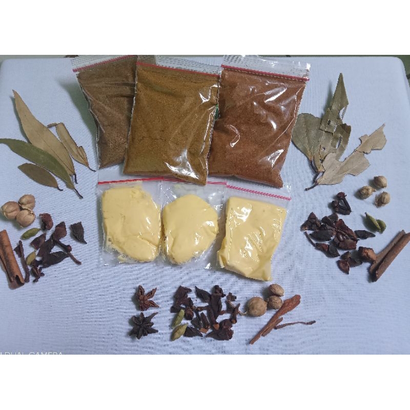 

Bumbu Kebuli / Spesial / Untuk 1 kg Beras / Paket Hemat / Enak dan Wangi