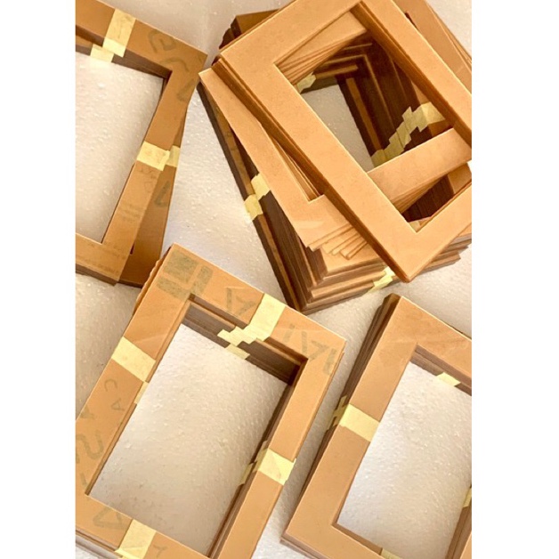 

Margin Akrilik Mistar Ukuran A4 2 mm KODE T6B7