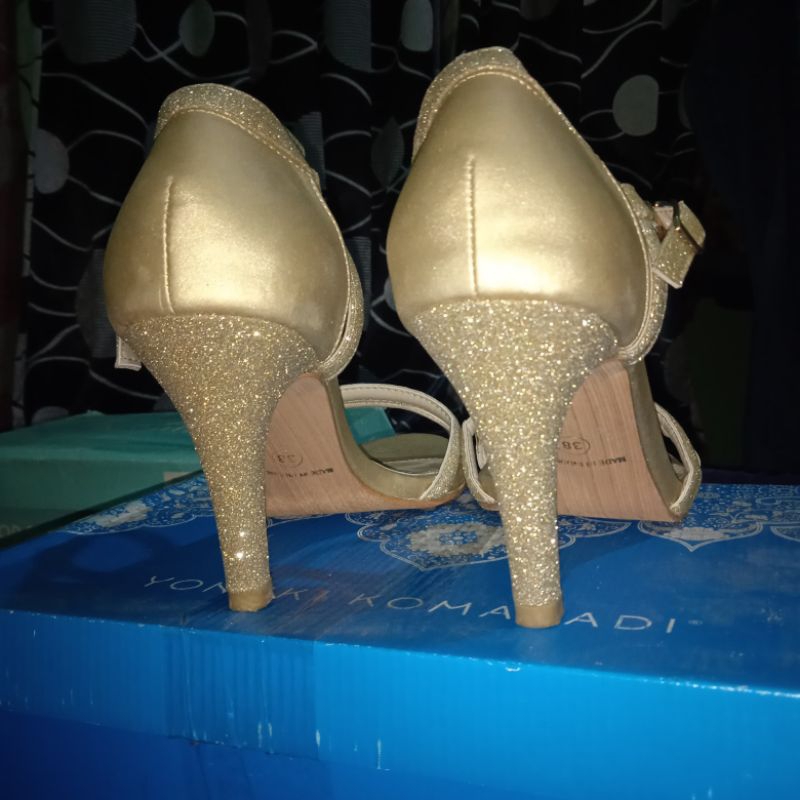 Preloved Heels Yongki 38 Gold