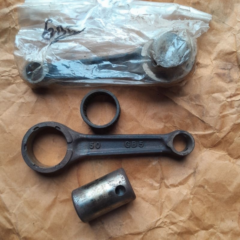 Stang seher piston astrea800 asdap gb5