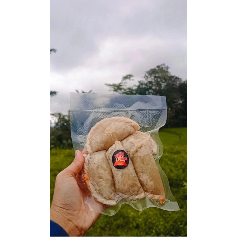 

CIRENG ISI AYAM SUWIR PEDAS NAMPOL isi 5 , CIRENG GENDUT, Halal