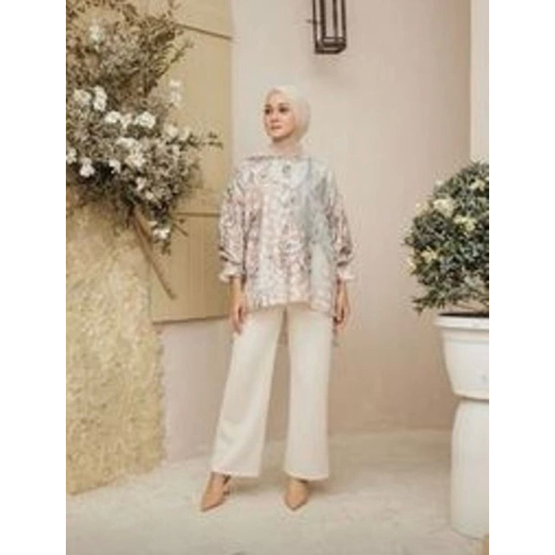 Kala blouse Wearing Klamby (booked)