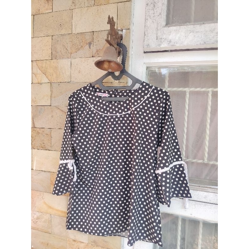 Blouse Polkadot Preloved