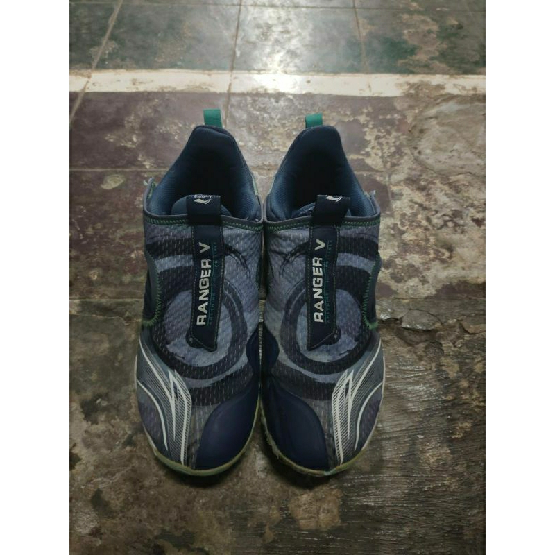 Sepatu Lining Ranger V lite