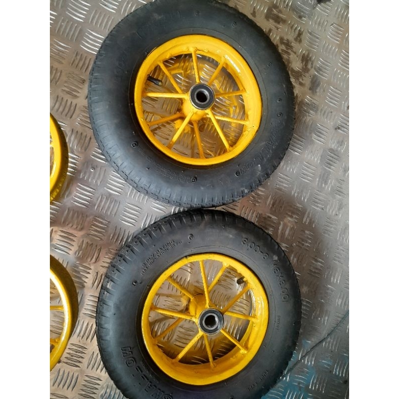 (BUAT ARCO) RODA VELEK R-8 BAN VESPA/BAN ARCO