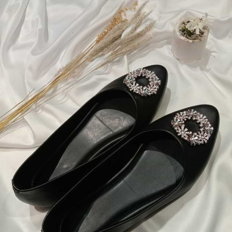 Sepatu flatshoes big size 41-45 variasi