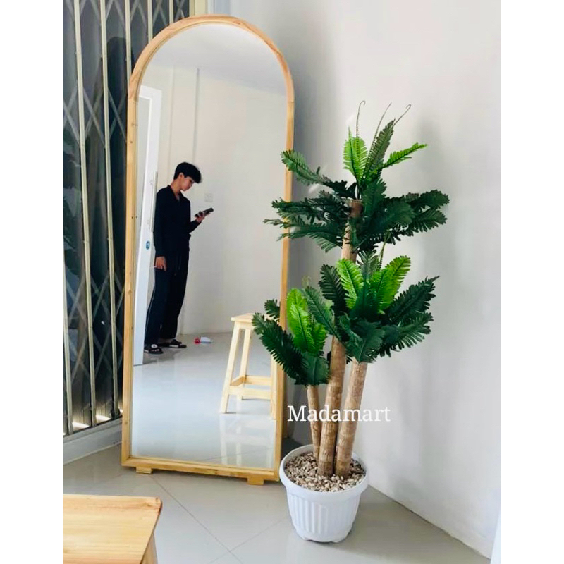 Pohon pandan bali atau palem pendek artificial dekorasi