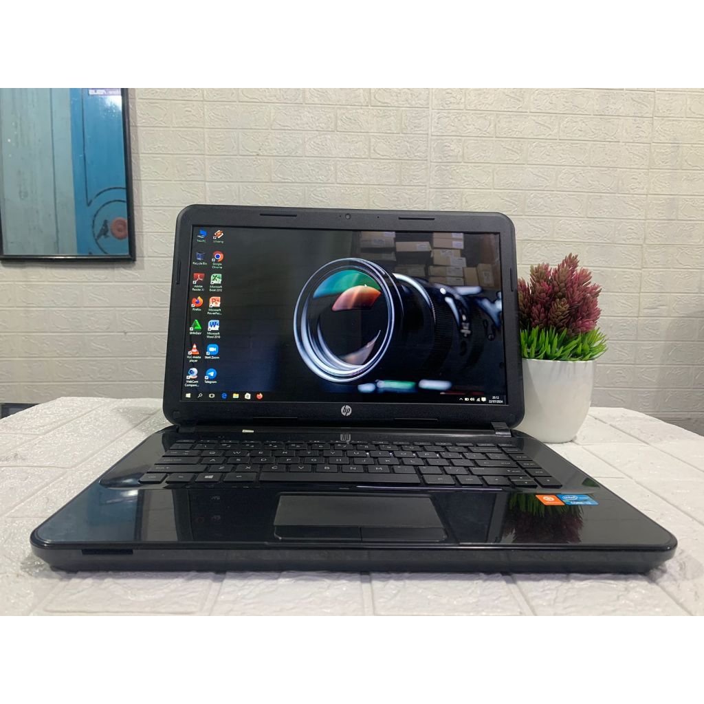 Laptop Hp Core i3.1 Juta aja.Laptop Hp 14,Core i3-3110,RAM 4,HDD 500GB.NO MINUS