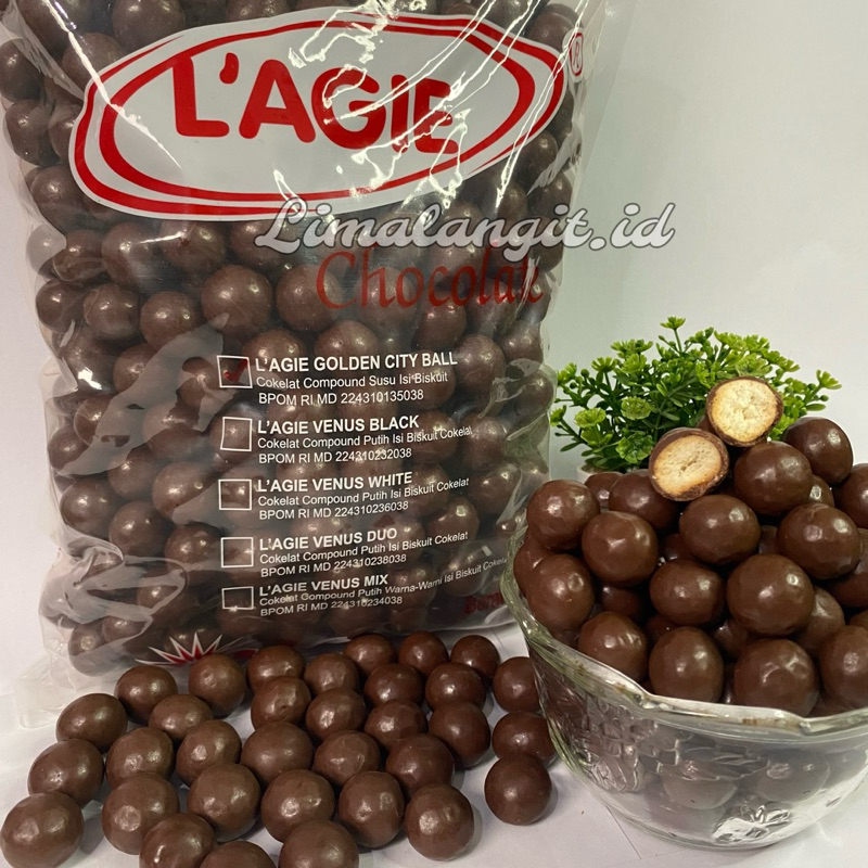 

Coklat Lagie Biskuit 1 KG Golden City Ball Cokelat Kiloan