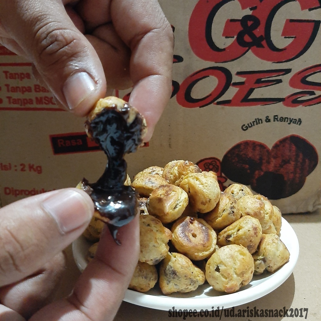 

KUE SOES GG COKLAT 1DUS ISI 2KG HARGA GROSIR