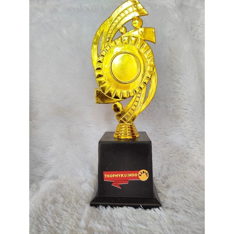 piala satu paket figur 123