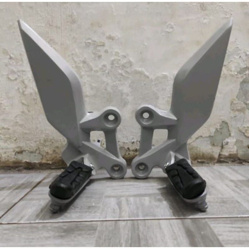 Dudukan step depan cb 150 r old power postep depan model ori cb150r lama tinggal pasang