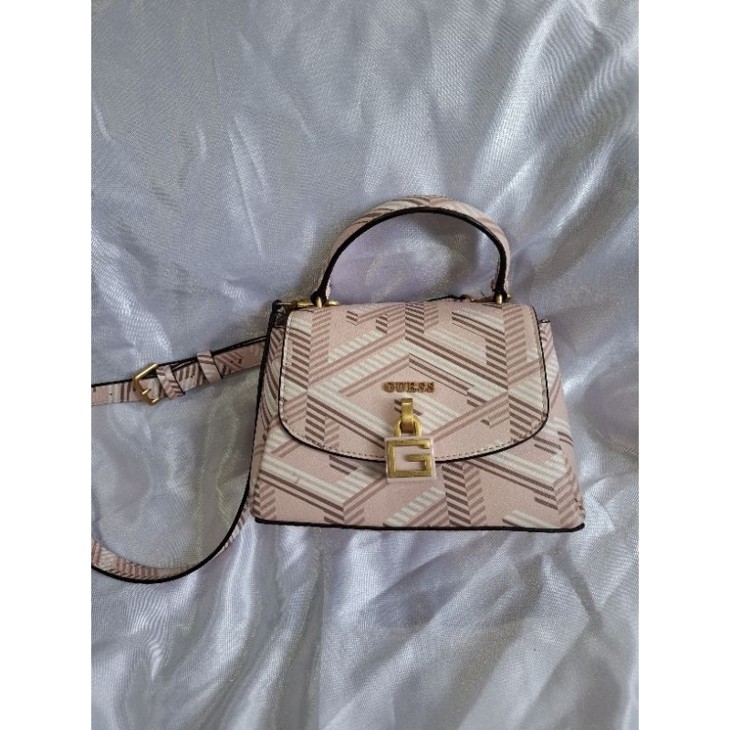 Preloved Guess Montreal Mini