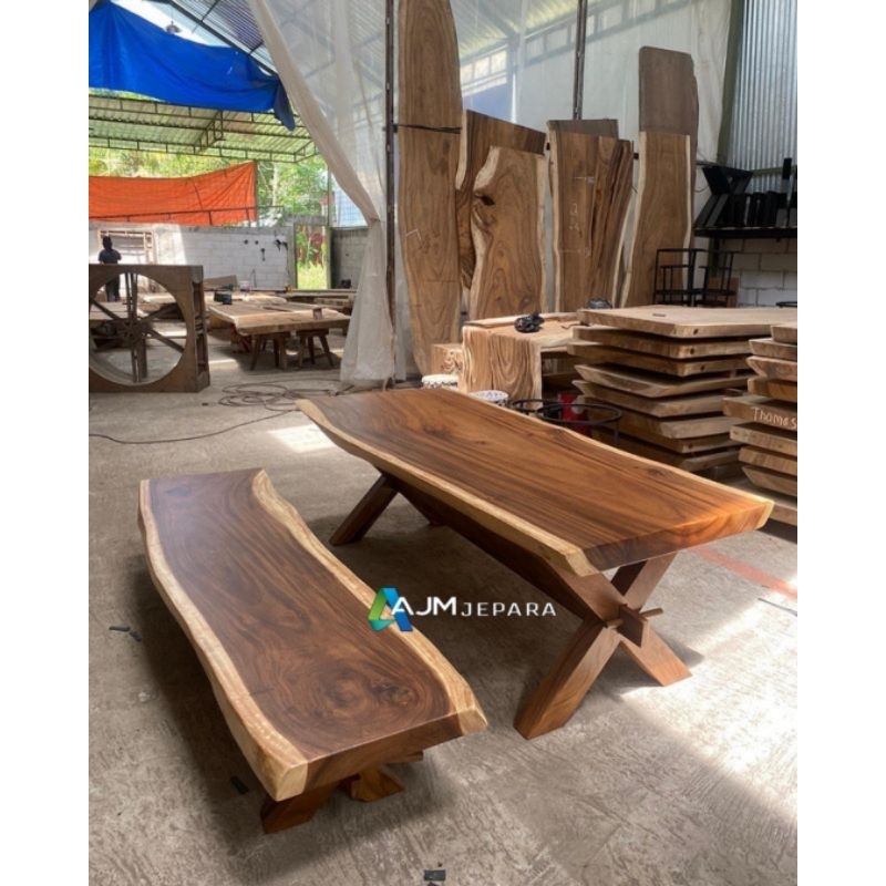 meja makan trembesi utuh,set meja trembesi utuh,meja trembesi terbaru