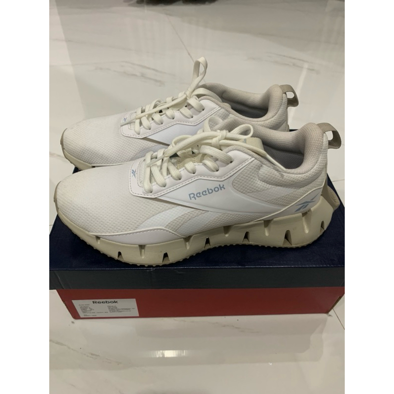 REEBOK ZIG DYNAMICA STR (preloved)