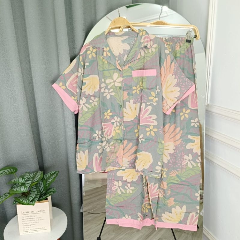 GALERIAZKIYA PIYAMA YOONA PDPJ JUMBO/ PIYAMA KOREA JUMBO/ PIYAMA KOREA ATASAN LENGAN PENDEK CELANA P