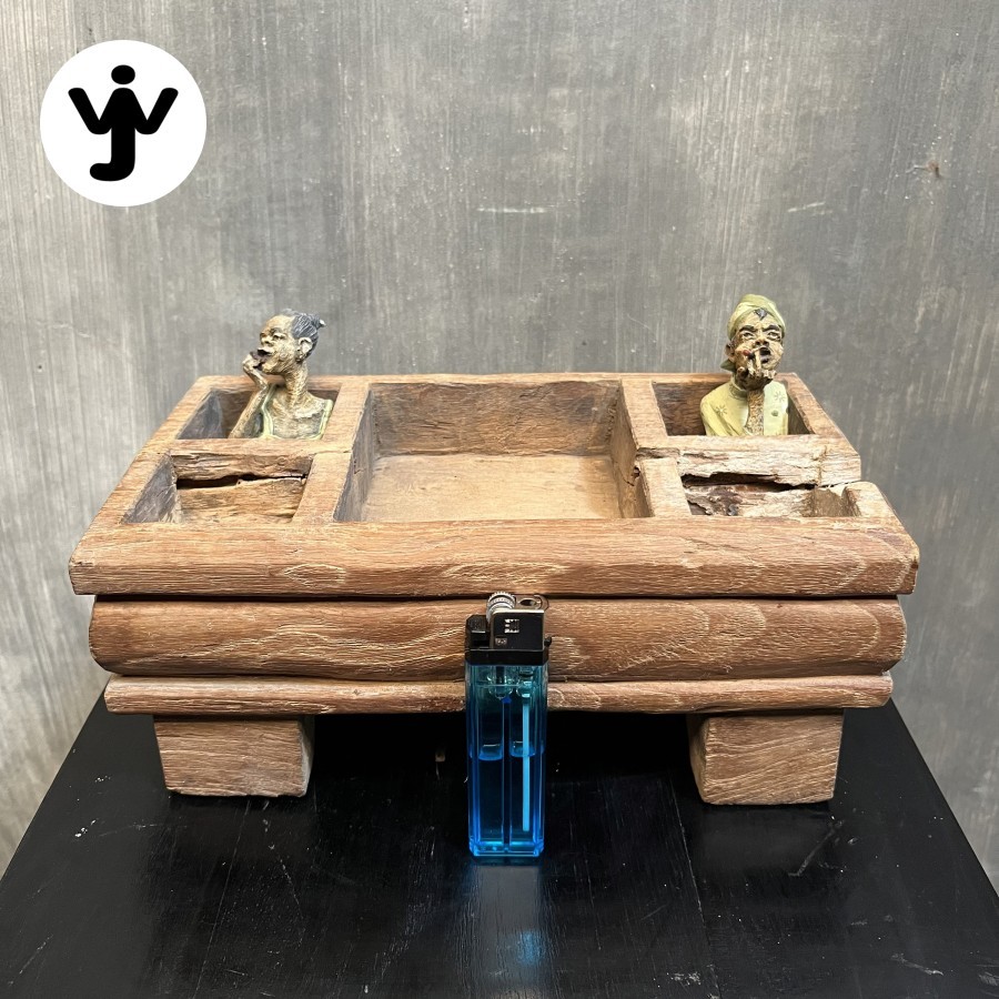 Tempat Kinangan Kayu Antik Vintage Jadul