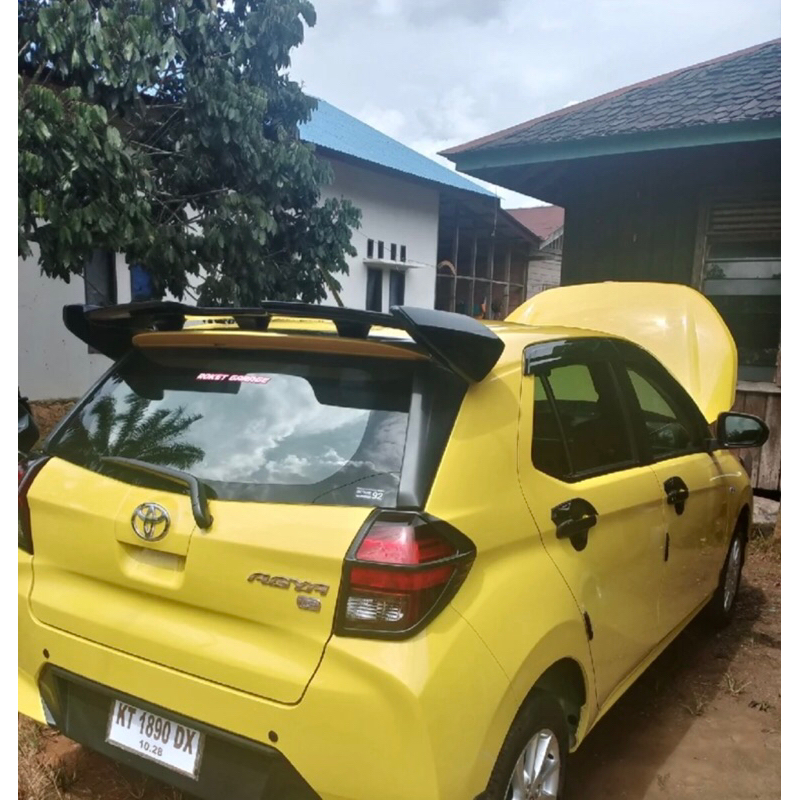 spoiler all new agya ayla 2023 on model urbanite racing style spoiler axia wigooo