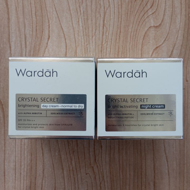 Paket Hemat Wardah Crystal Secret Brightening Day Cream 30G dan Wardah Crystal Secret Bright Activat