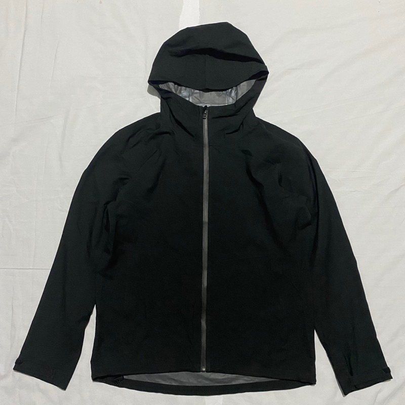 Uniqlo Blockteck Outdoor Jacket