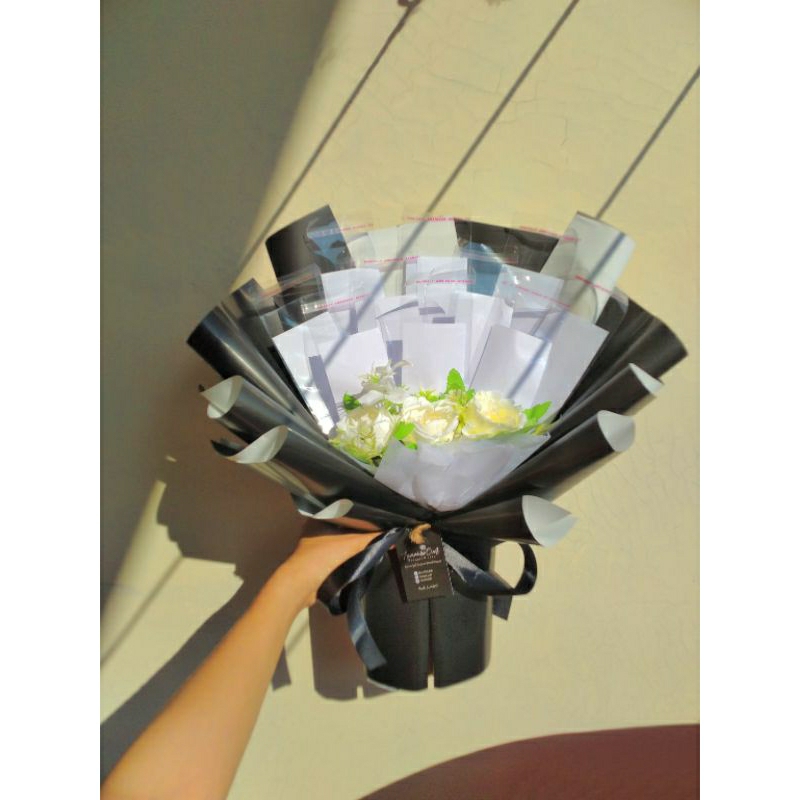 BUKET UANG||BUKET WISUDA COKLAT||BUKET COKLAT||BUKET BONEKA WISUDA||BUKET WISUDA MURAH
