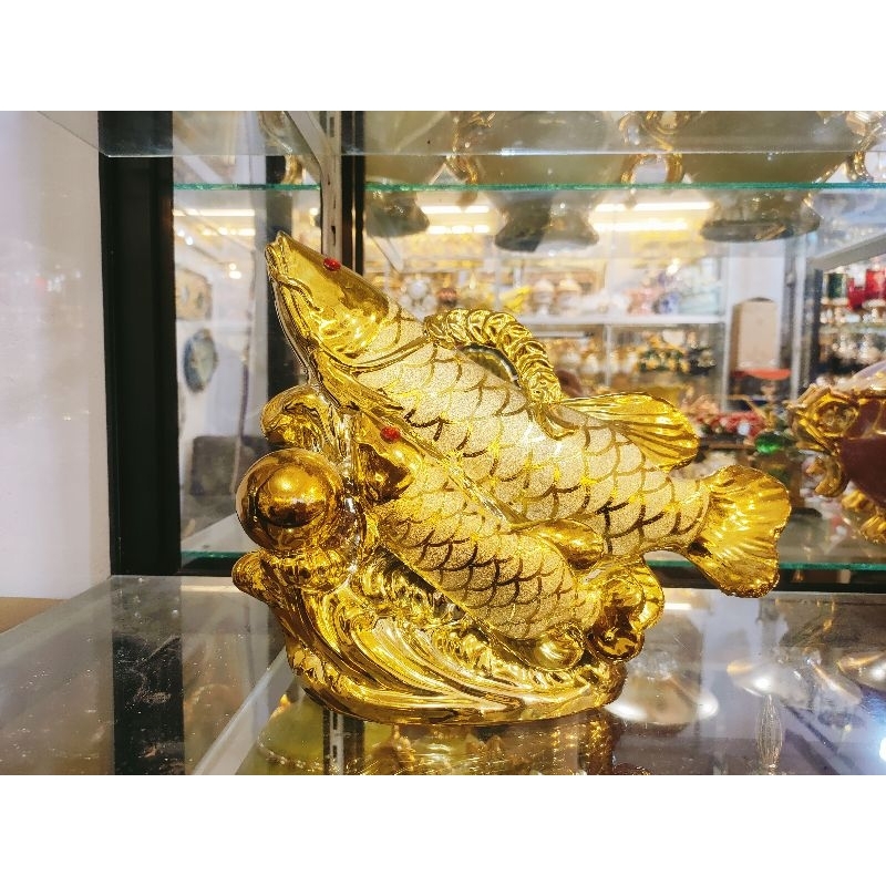 pajangan keramik hias ikan arwana/pajangan lemari hias keramik ikan