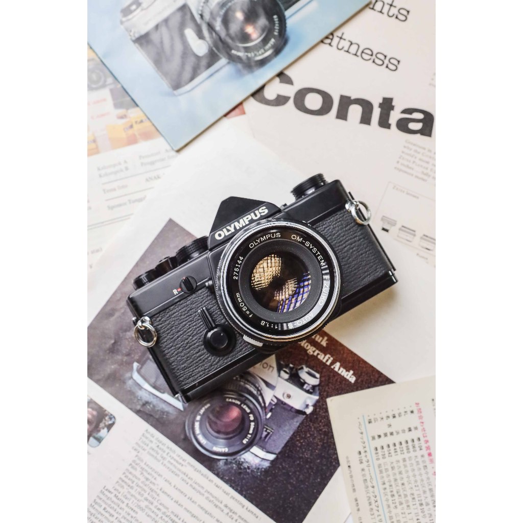 Kamera Analog Olympus OM-1N OM1 kit 50mm f1.8 Zuiko Black Color Super Mulus