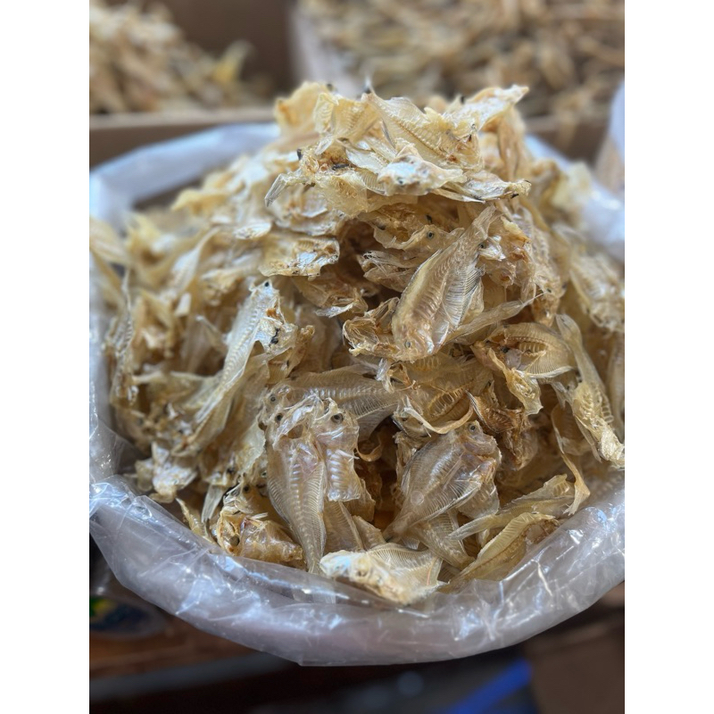 

Ikan Asin Kering Bawang Bawang Belah