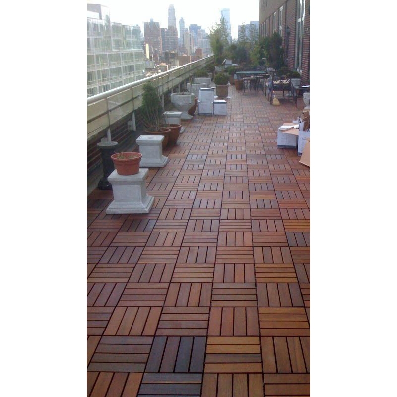 Decking tile /tatakan kayuLantai kayu / ubin