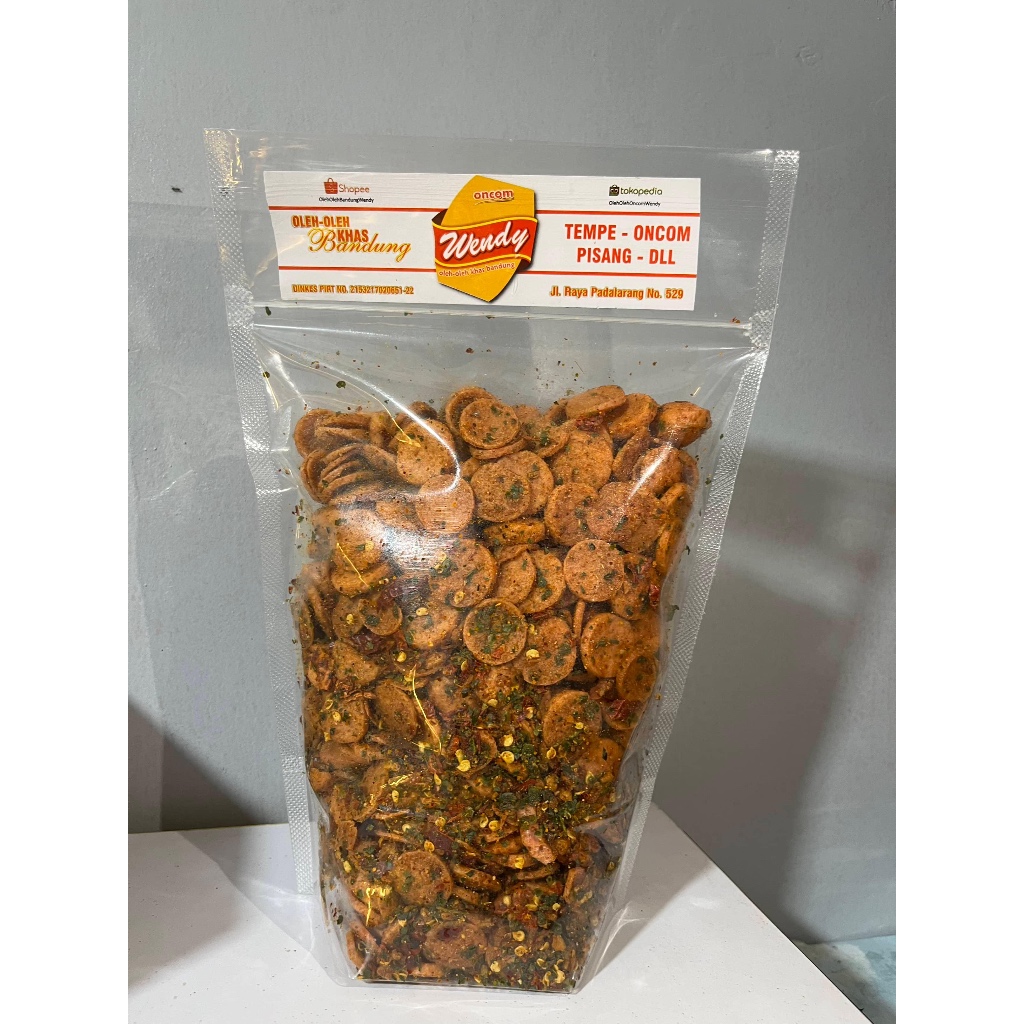 

SOSIS PEDAS DAUN JERUK 500 GR