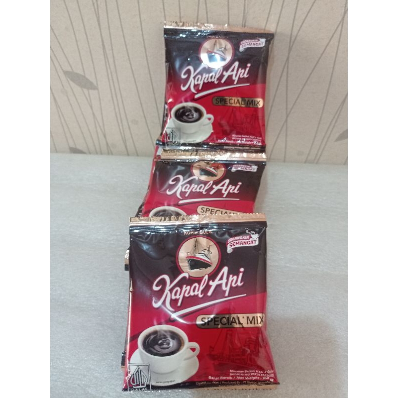 

Kopi KAPAL API sachet 1 renceng