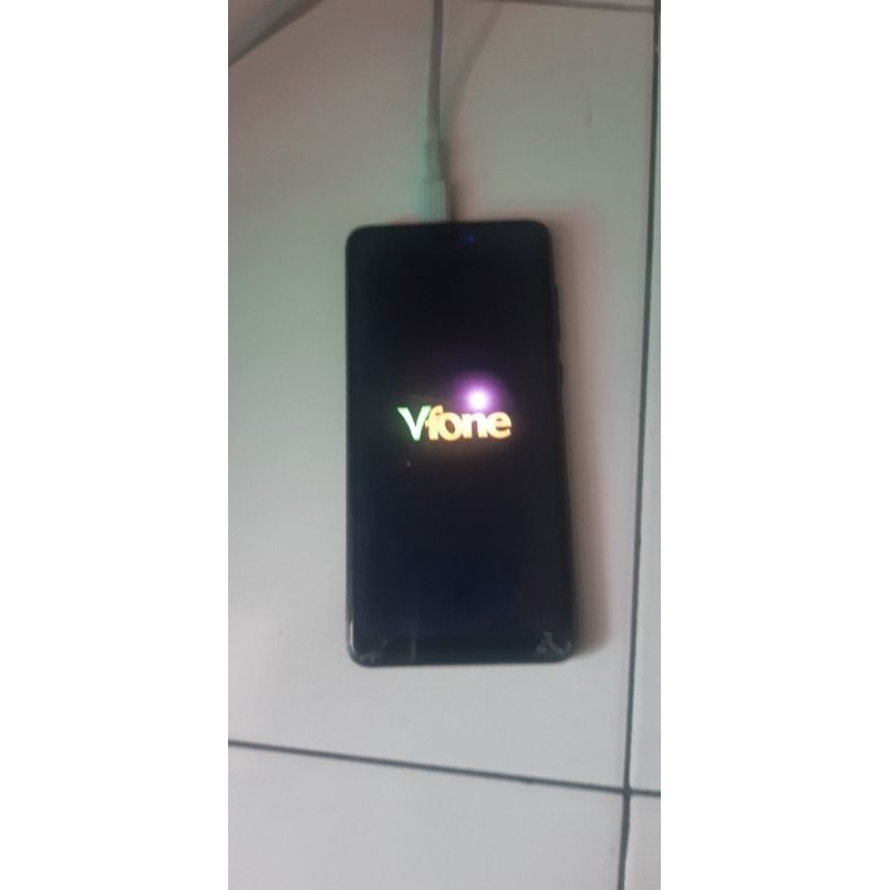 vfone ram 2/16 normal lcd g bisa sentuh
