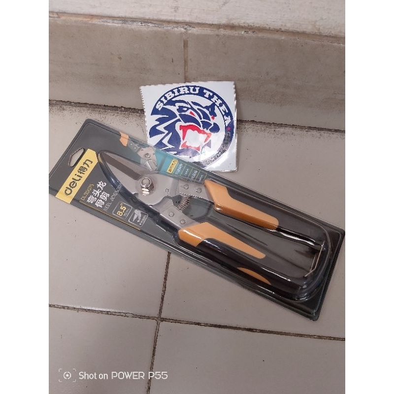 DELI gunting baja ringan / seng  8,5"