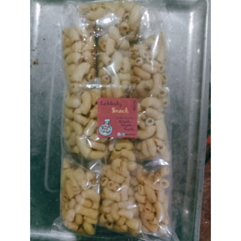 

Makroni rasa original gurih daun jeruk isi 10 pcs