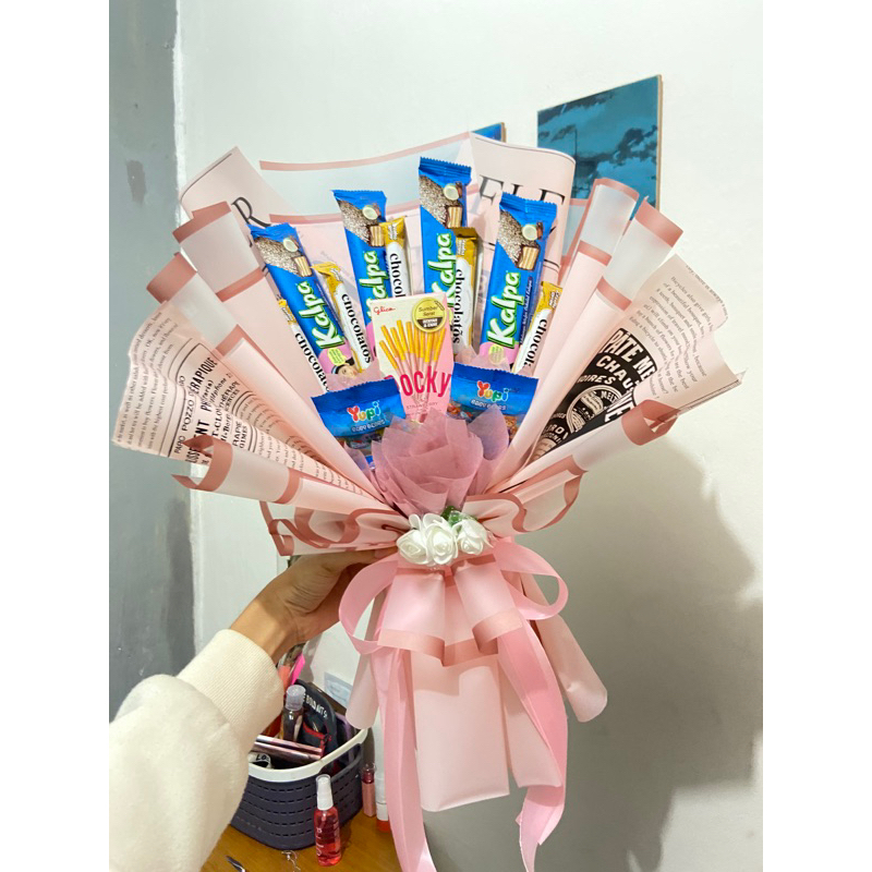 

buket snack murah (BISA CUSTOM SNACK NYA)buket ultah/buket wisuda