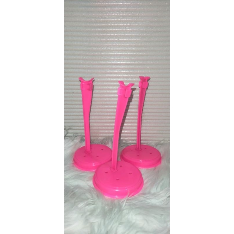 Stand Sten Barbie Standing