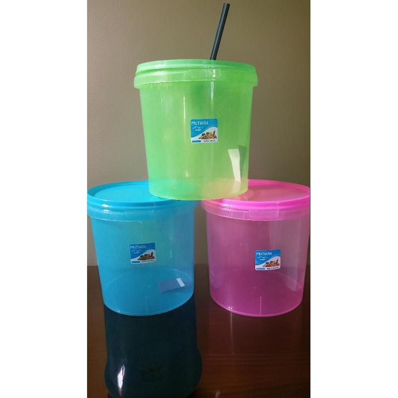 Toples bulat KMP Mutiara 2.5 liter warna