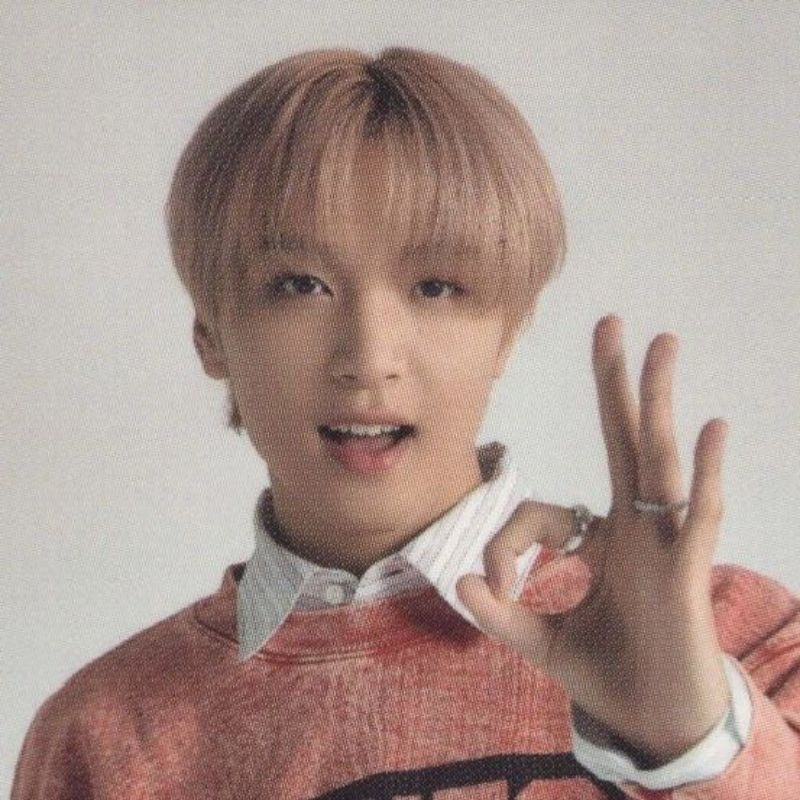 

⋆ ˚｡⋆୨୧˚ kertas ganteng ˚୨୧⋆｡˚ ⋆