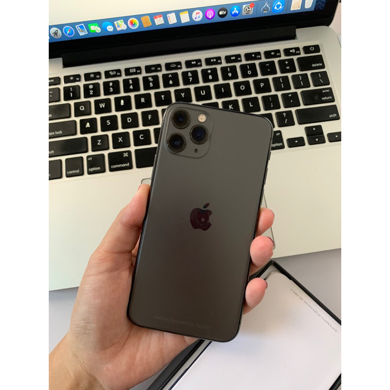 11 pro 256gb second like new