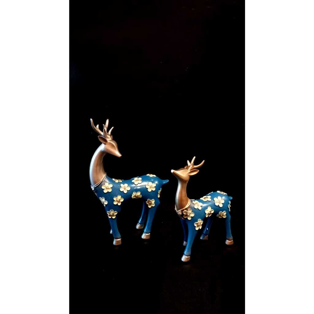 Figurine Sepasang  Rusa Bunga Biru