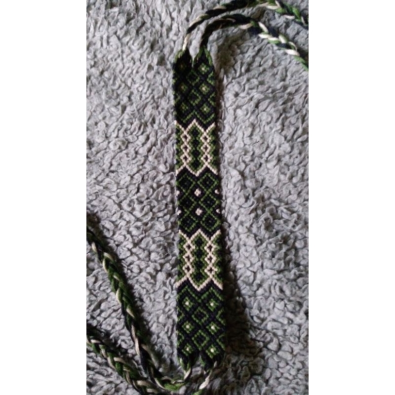 gelang rajut benang jahit