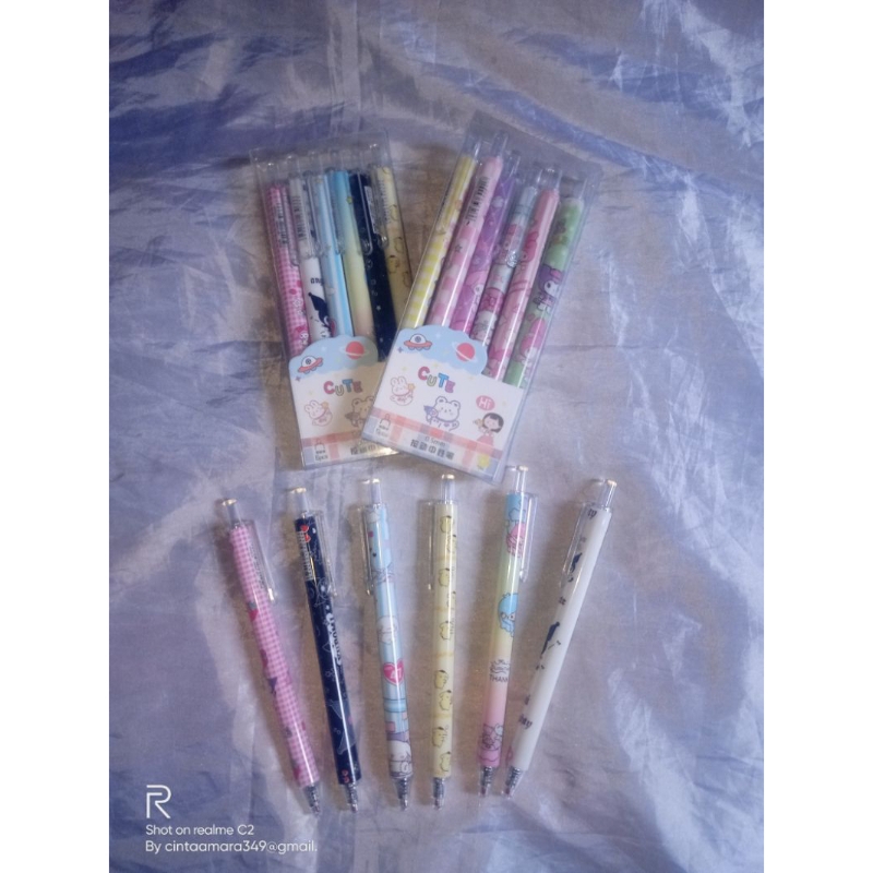 

Pulpen Gel Motif Karakter