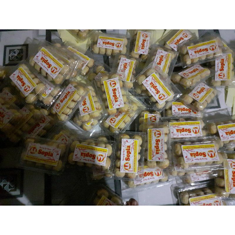 

Kacang Ijo Kupas AA Sopia Crispy 300gram Asli Purworejo